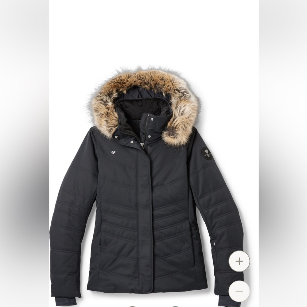 Obermeyer ski jacket with detachable faux fur hood